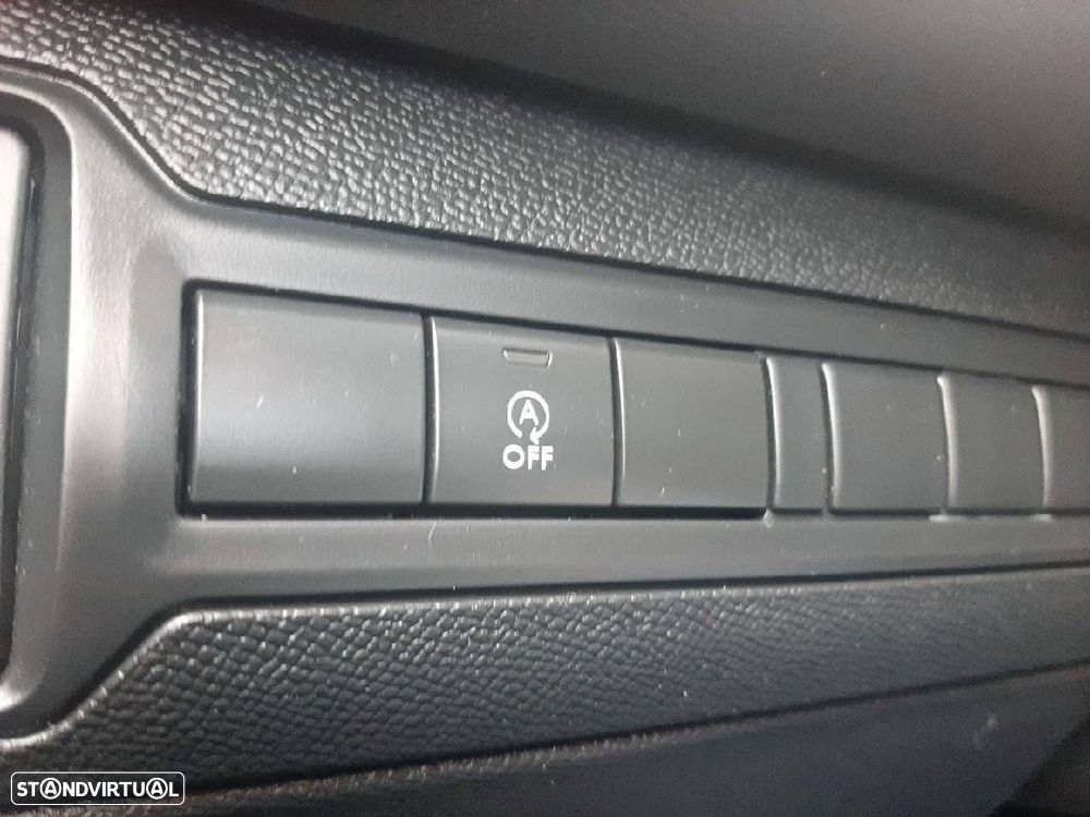 Peugeot 308 1.5 BlueHDi Active Pack - 18