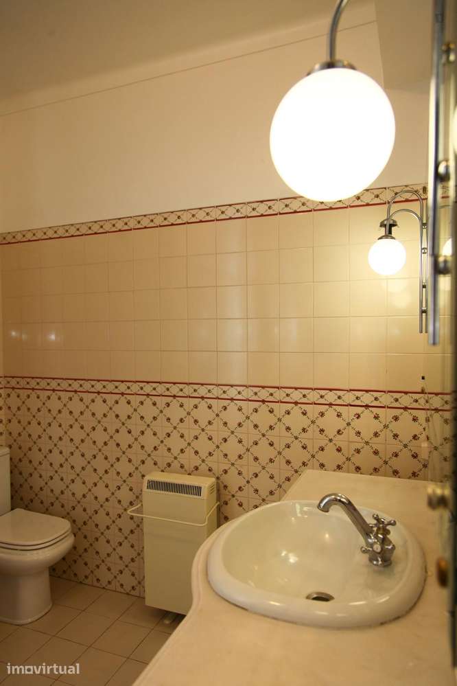 Quarto - localizado em Olivais Coimbra - Grande imagem: 5/43
