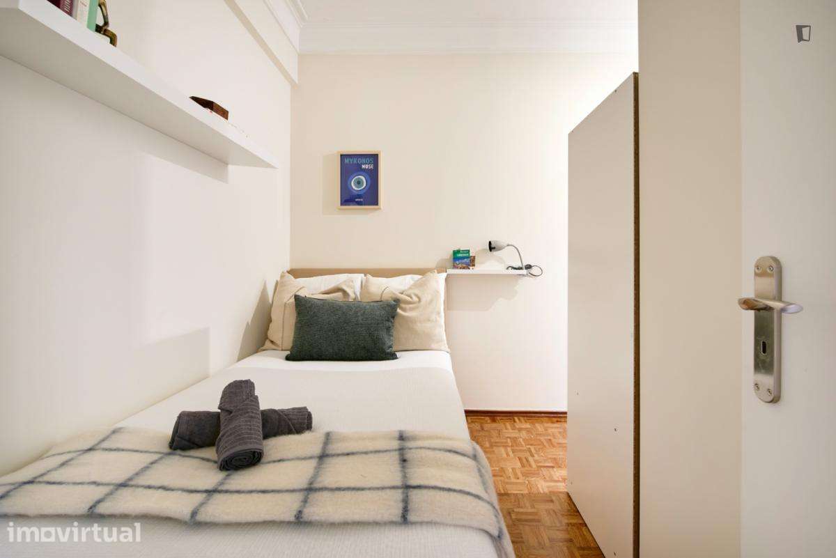 Quarto - localizado em Alvalade Lisbon - Grande imagem: 2/43