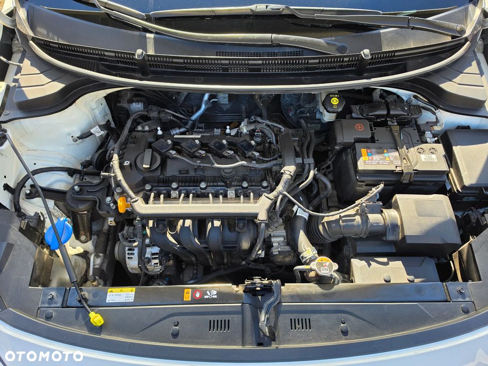 Kia Rio 1.2 L - 37