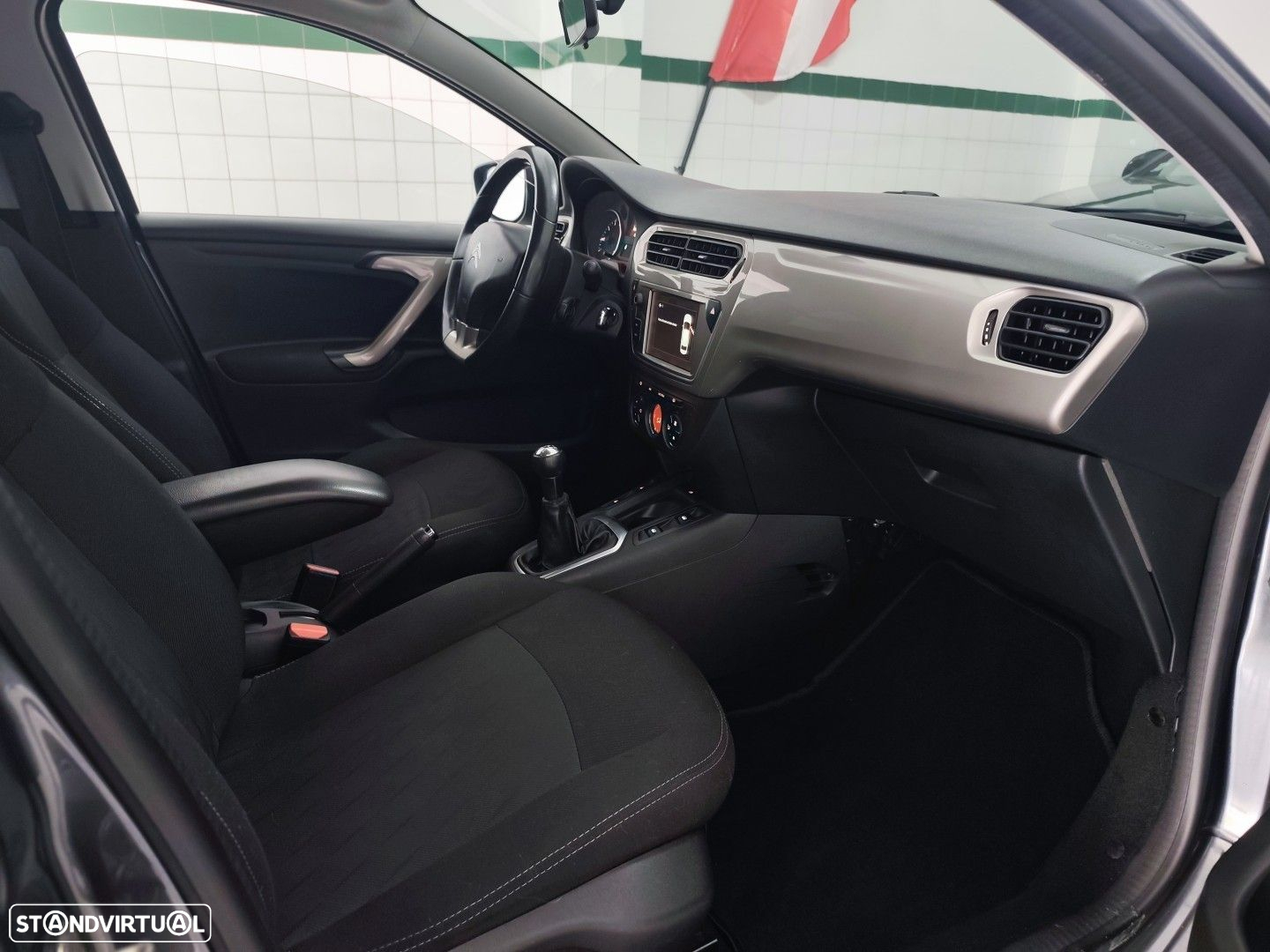 Citroën C-Elysée 1.6 BlueHDi Exclusive - 10