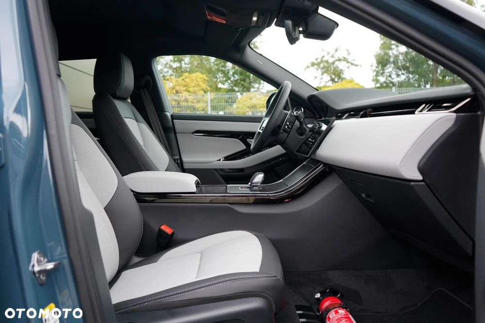 Land Rover Range Rover Evoque 2.0 D200 mHEV Hoxton Edition - 25