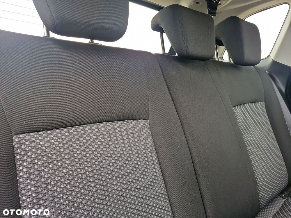 Suzuki Vitara - 11