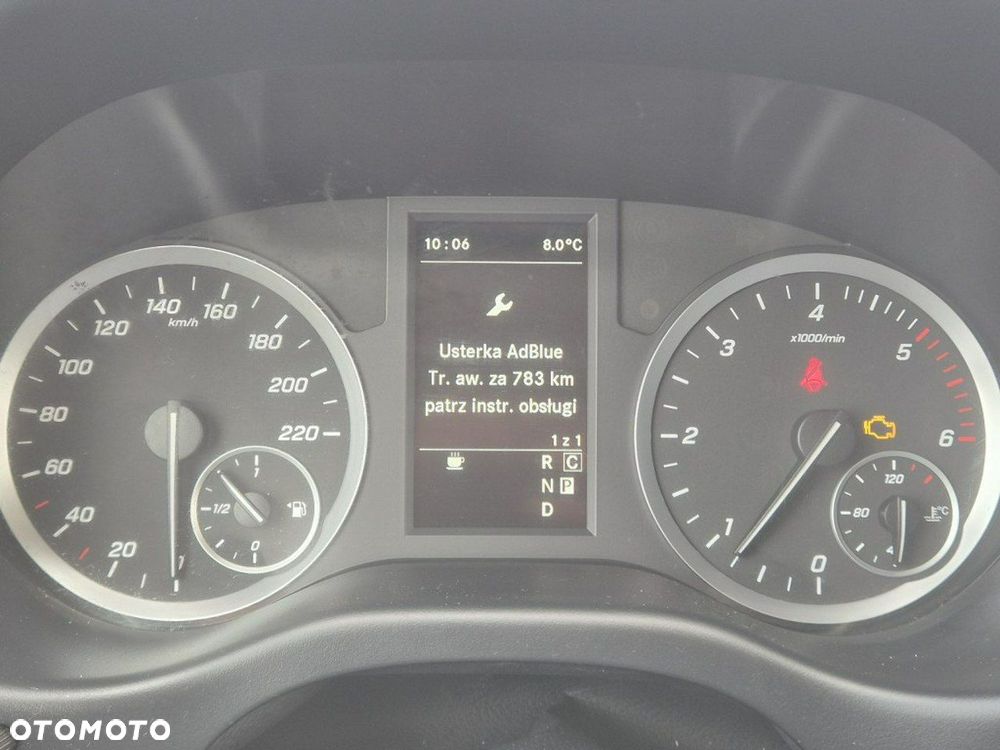 Mercedes-Benz Vito - 15