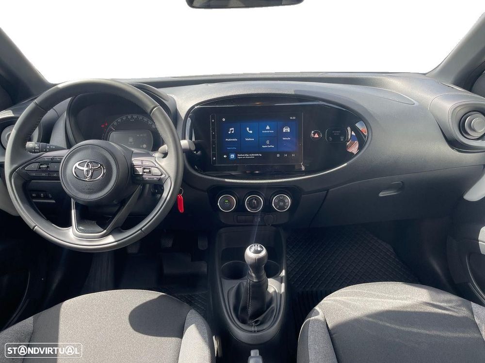 Toyota Aygo X - 16
