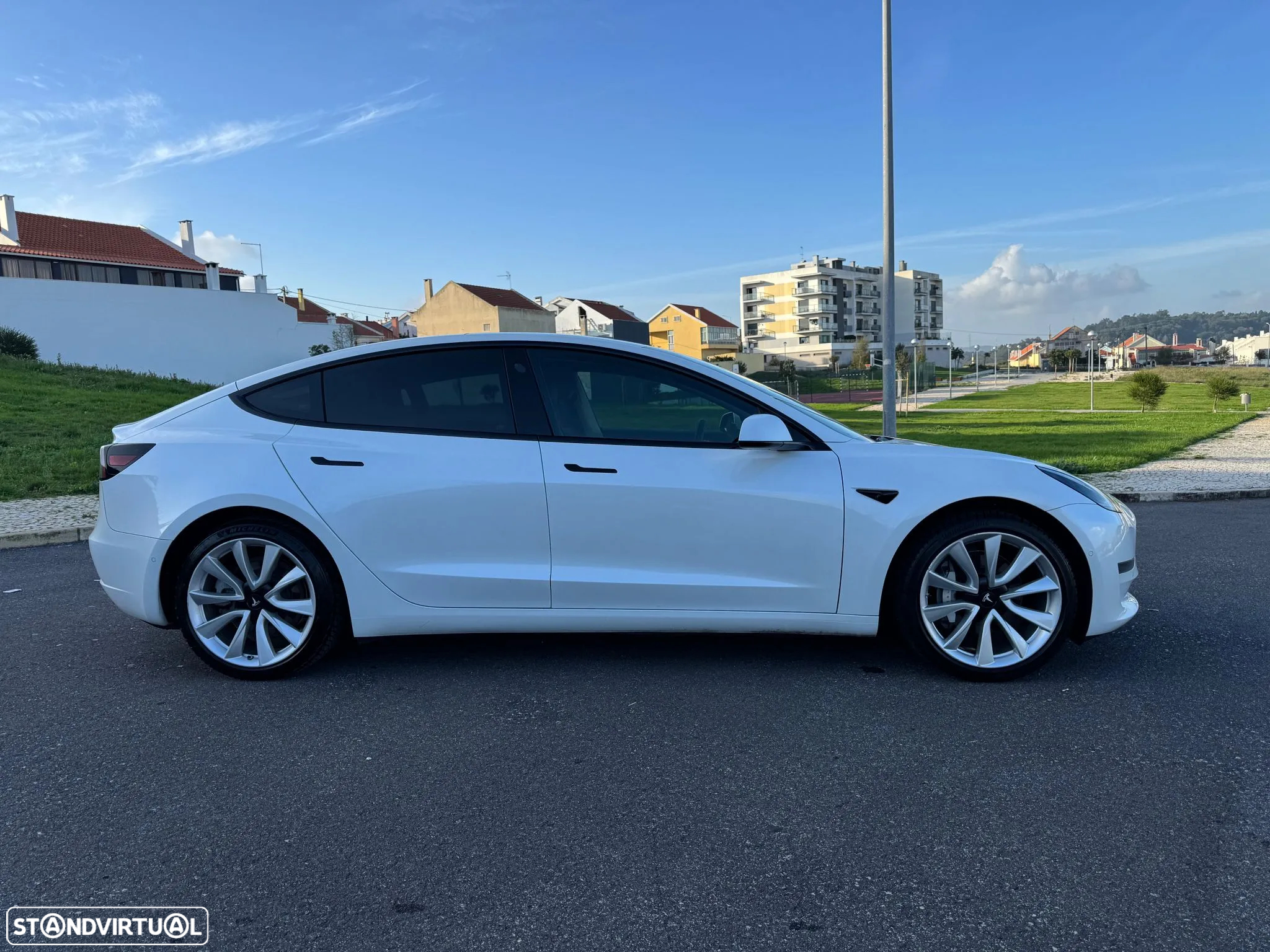 Tesla Model 3 Long-Range Dual Motor AWD - 8