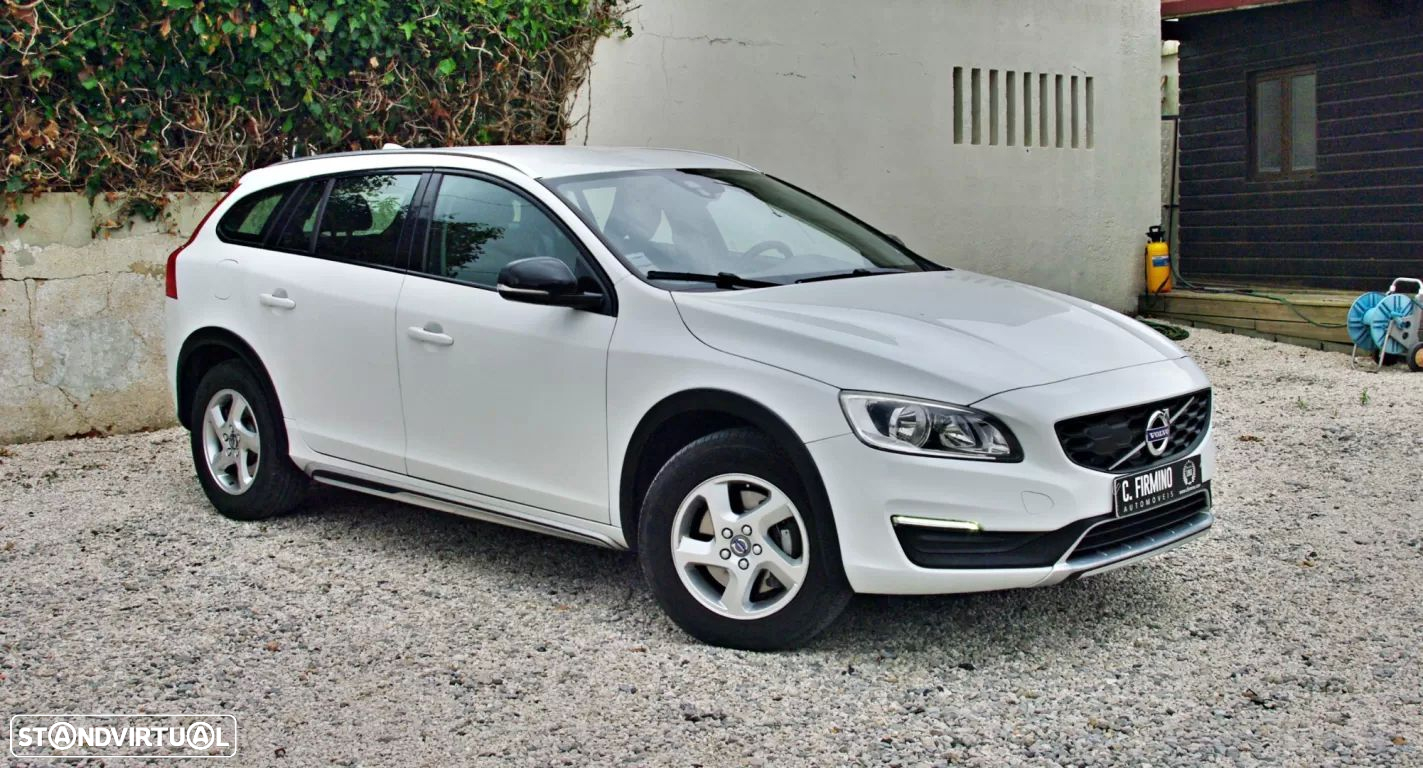 Volvo V60 2.0 D3 Kinetic - 6