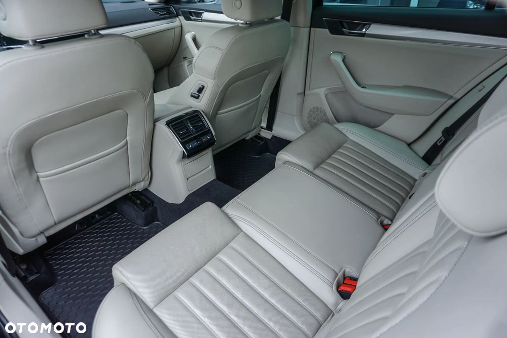 Skoda Superb 1.4 TSI Plug-In Hybrid L&K DSG - 29