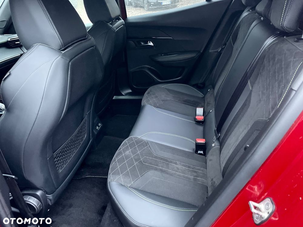 Peugeot 2008 1.5 BlueHDi GT Pack S&S EAT8 - 13