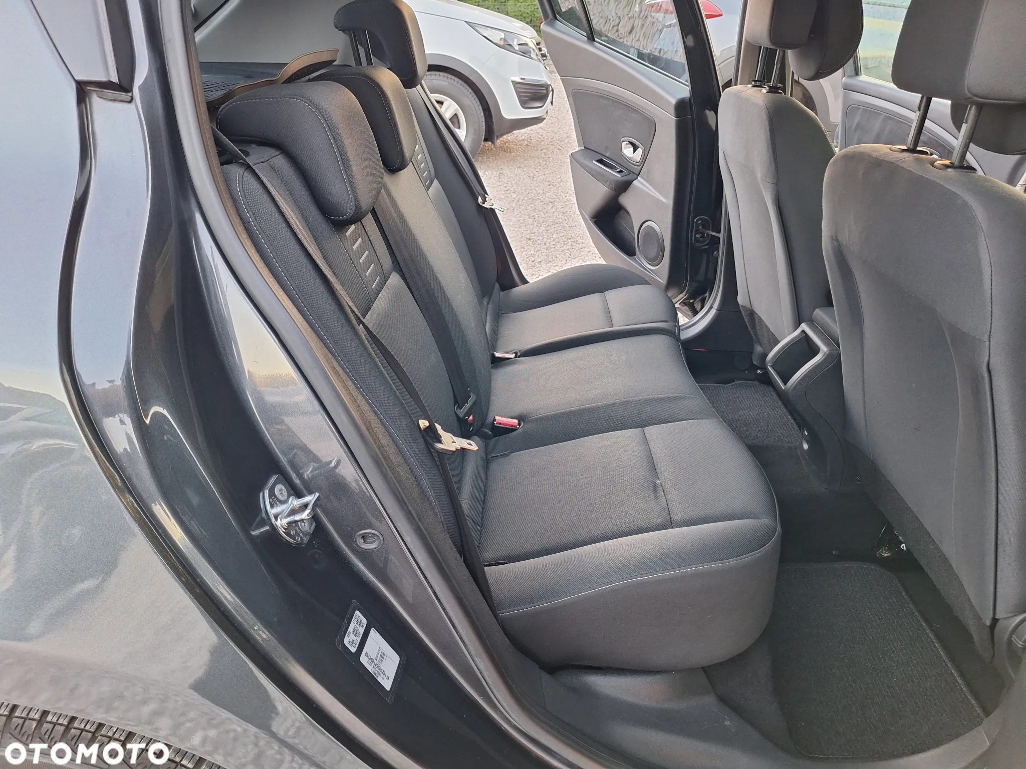 Renault Megane 1.6 16V 100 Paris - 24