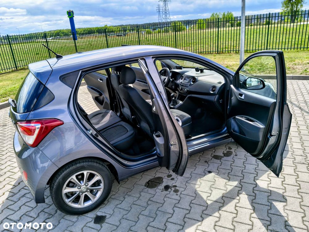 Hyundai i10 1.2 GO - 10