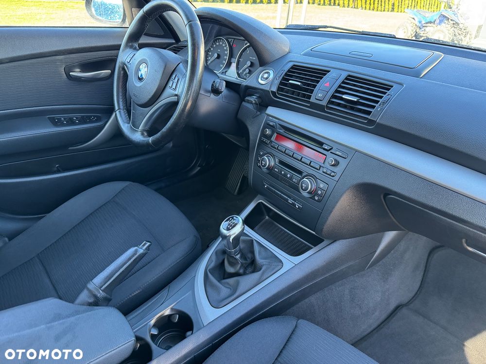 BMW Seria 1 118d DPF Edition Lifestyle - 27