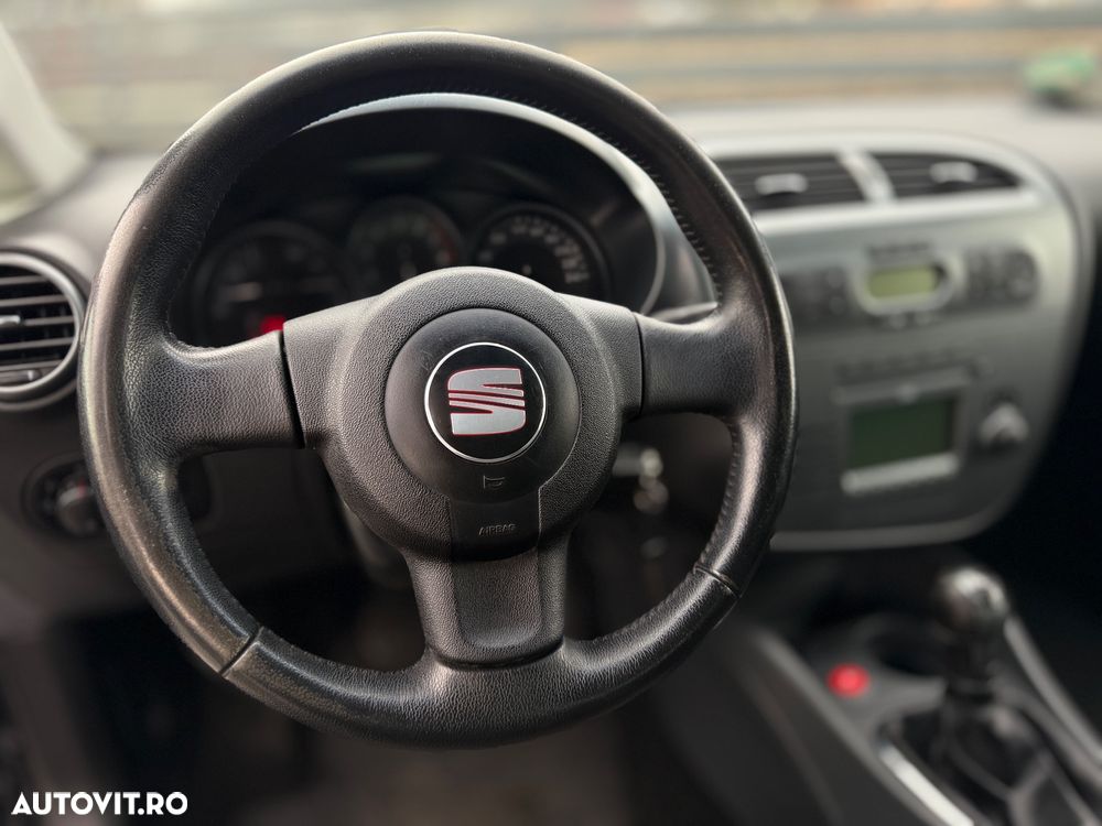 Seat Leon 1.2 TSI Ecomotive Reference Copa - 8