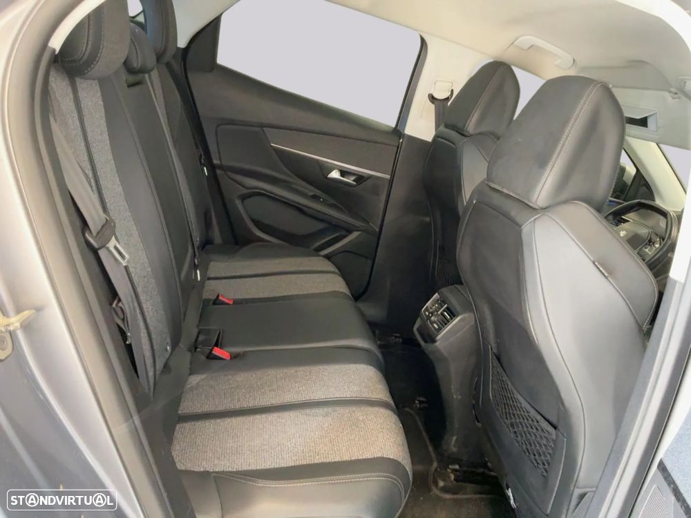 Peugeot 3008 1.2 PureTech Allure - 11