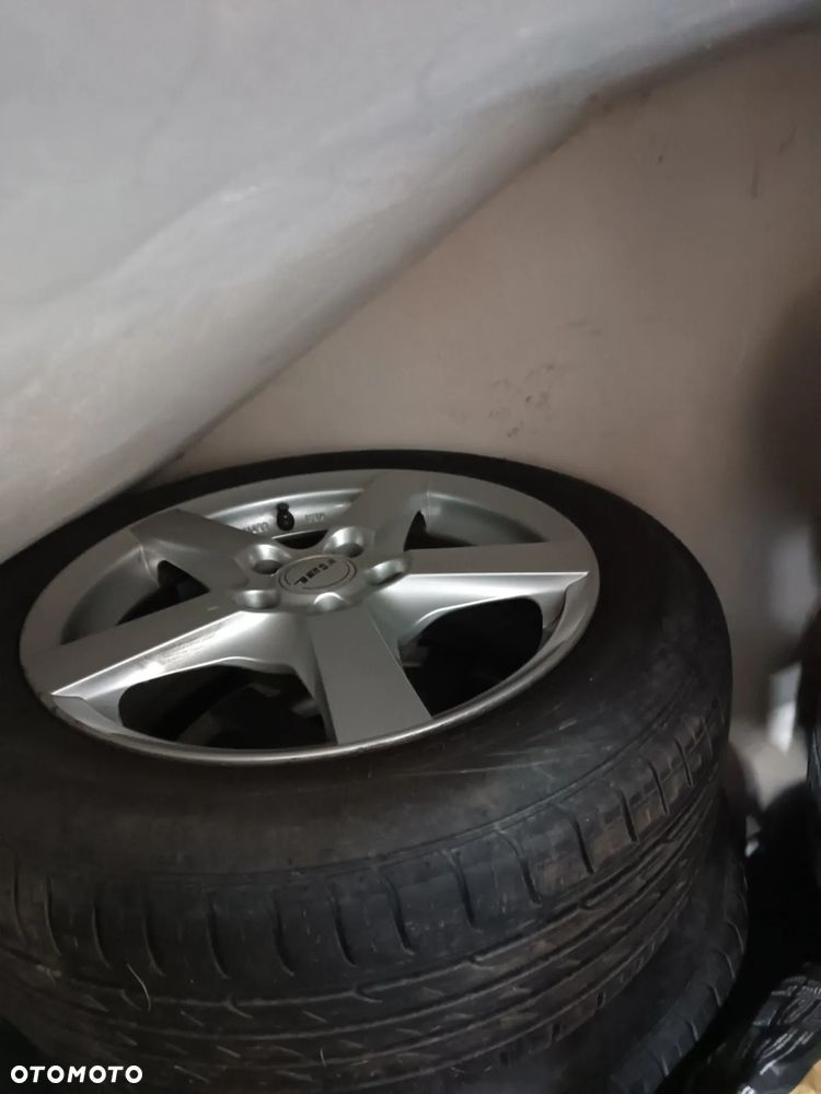 Toyota Corolla Verso 1.8 Sol 7os MM - 10