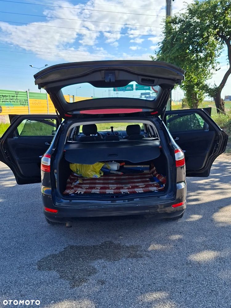 Ford Mondeo 2.0 TDCi Gold X - 12