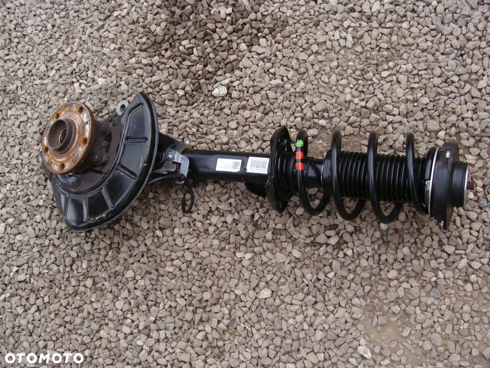 zwrotnica amortyzator lewy vw caddy 2k5 2k5413031 - 3