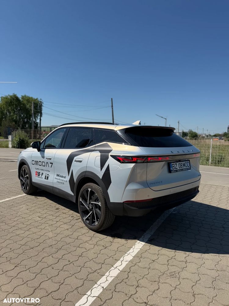Omoda 7 1.5 TGDI 1DHT PHEV Exclusive - 6