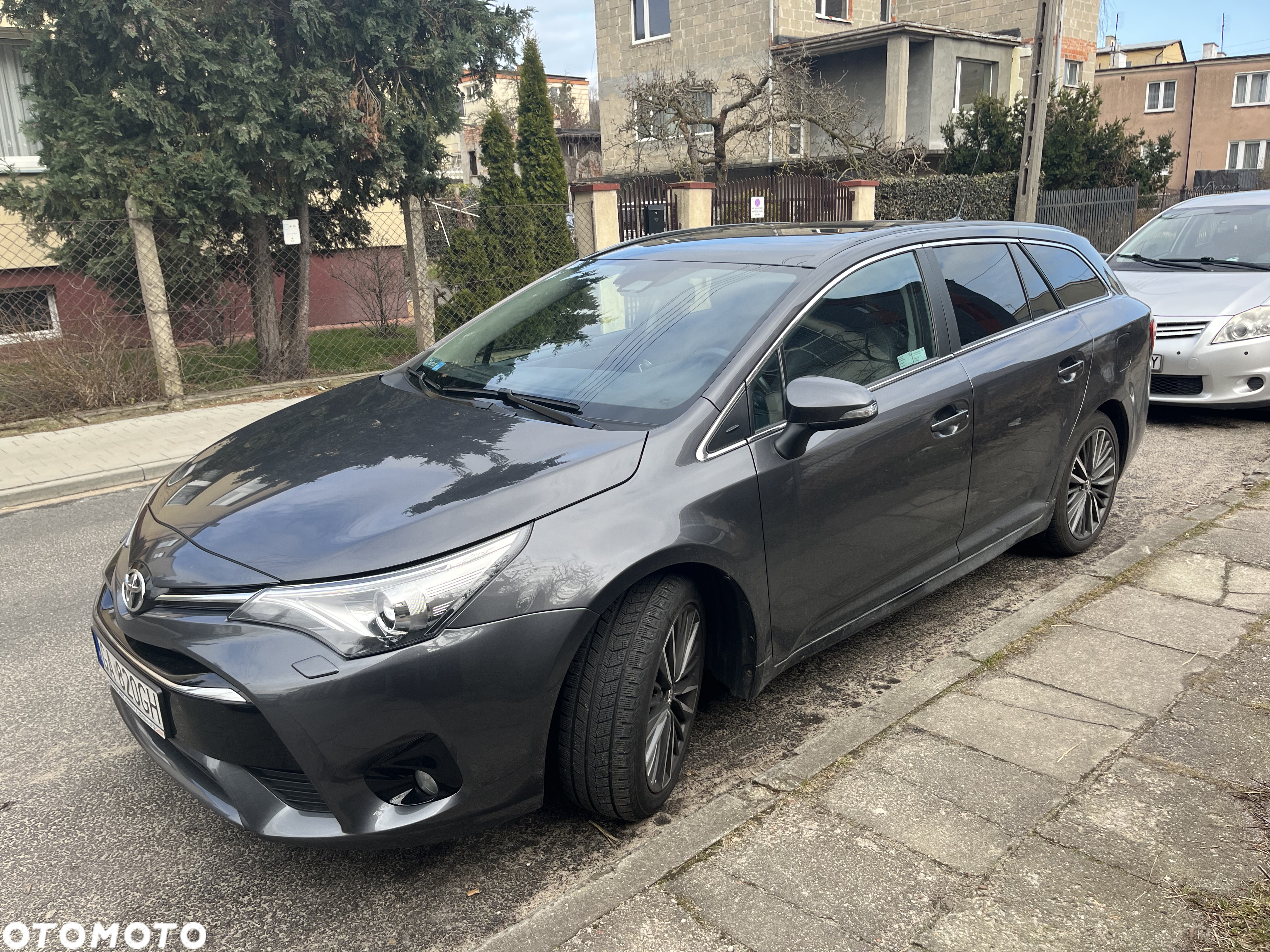 Toyota Avensis 2.0 D-4D Prestige - 9