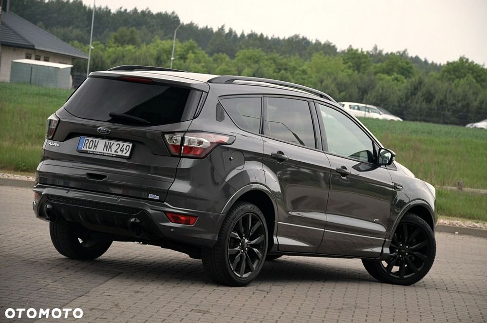 Ford Kuga - 11