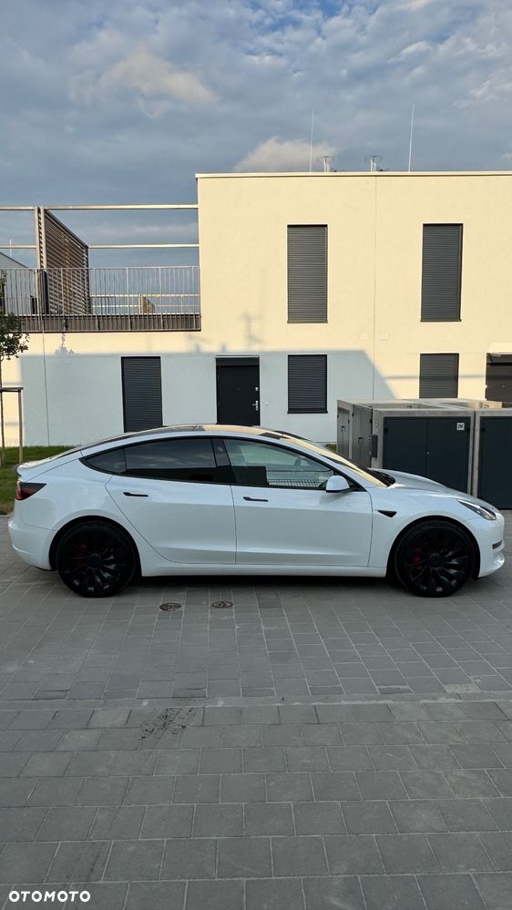 Tesla Model 3 Langstreckenbatterie Allradantrieb Dual Motor Performance - 8