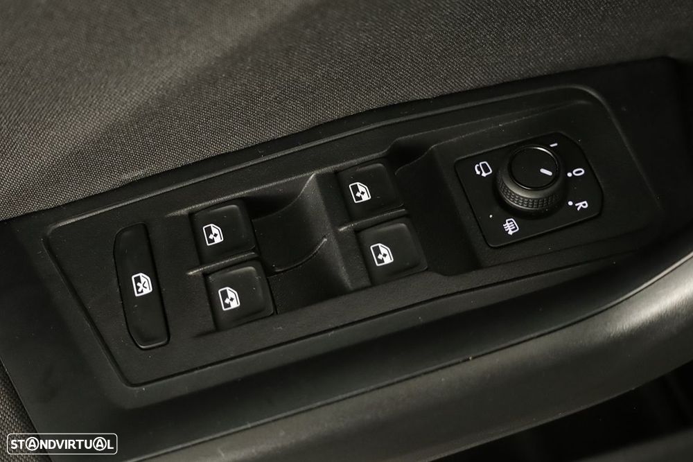 VW T-Roc 1.0 TSI Life - 19