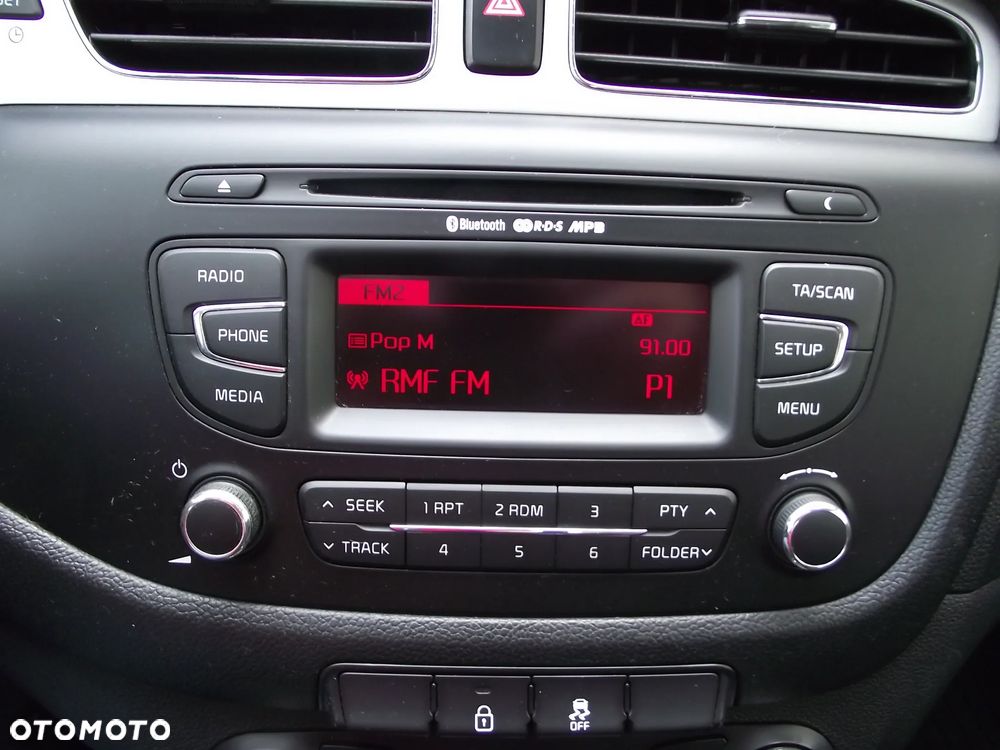 Kia Ceed 1.4 S - 26
