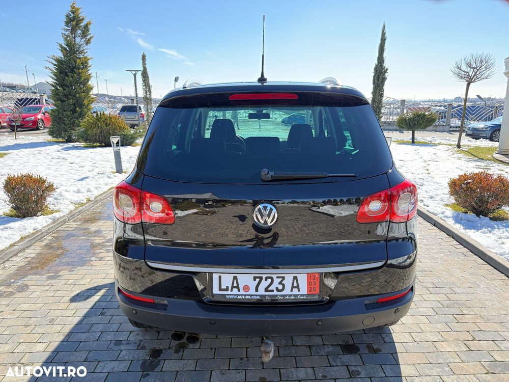 Volkswagen Tiguan 2.0 TDI DPF 4Motion DSG Team - 8