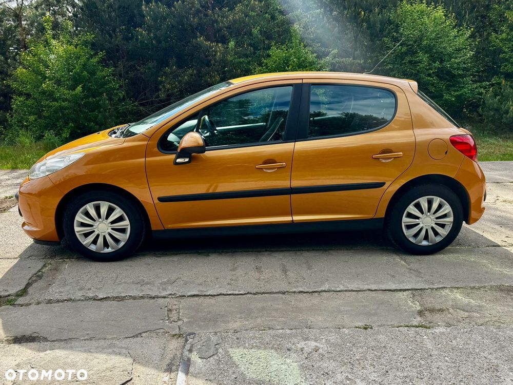 Peugeot 207 1.4 HDi Active - 12