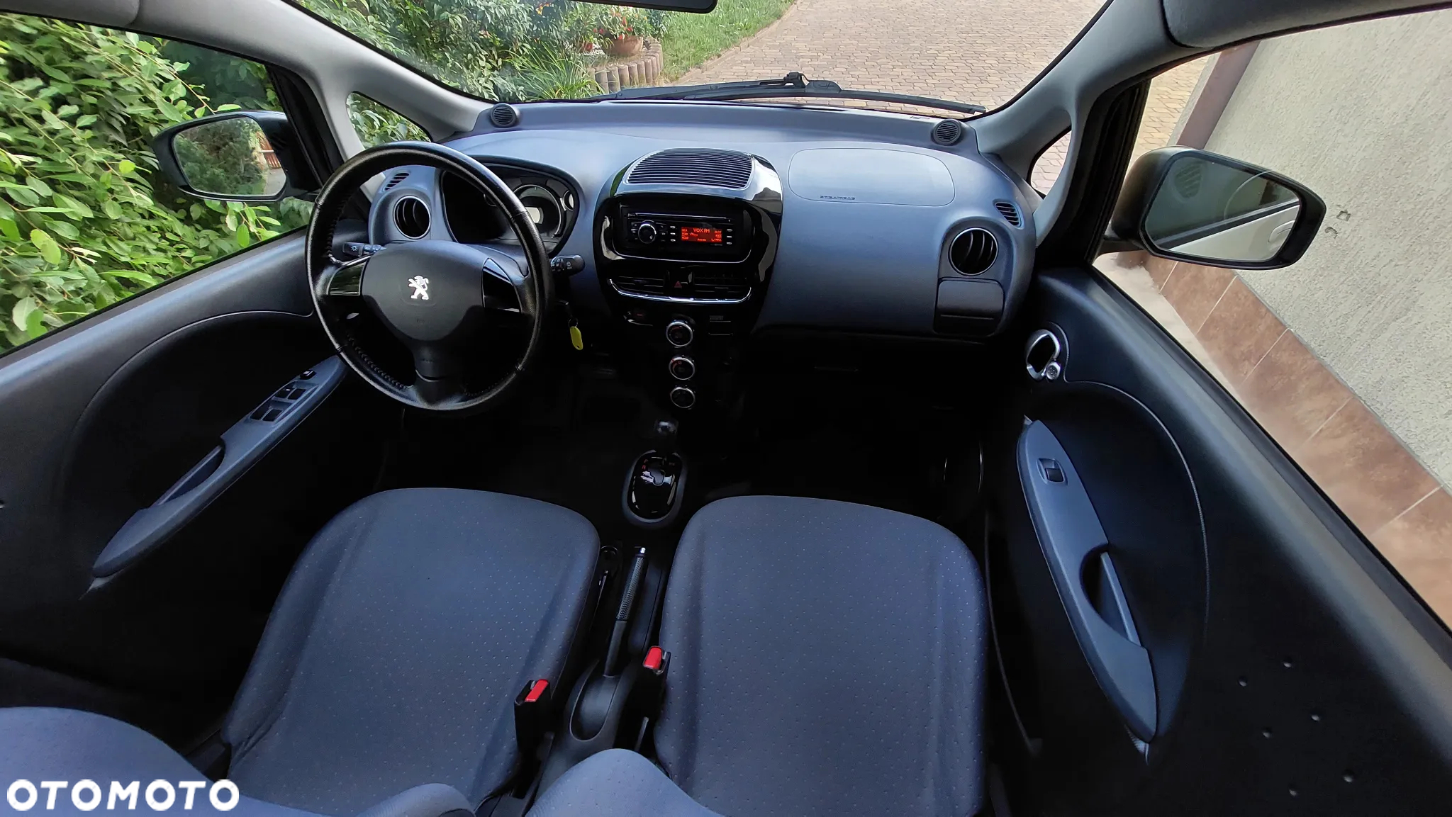 Peugeot iOn Active - 18