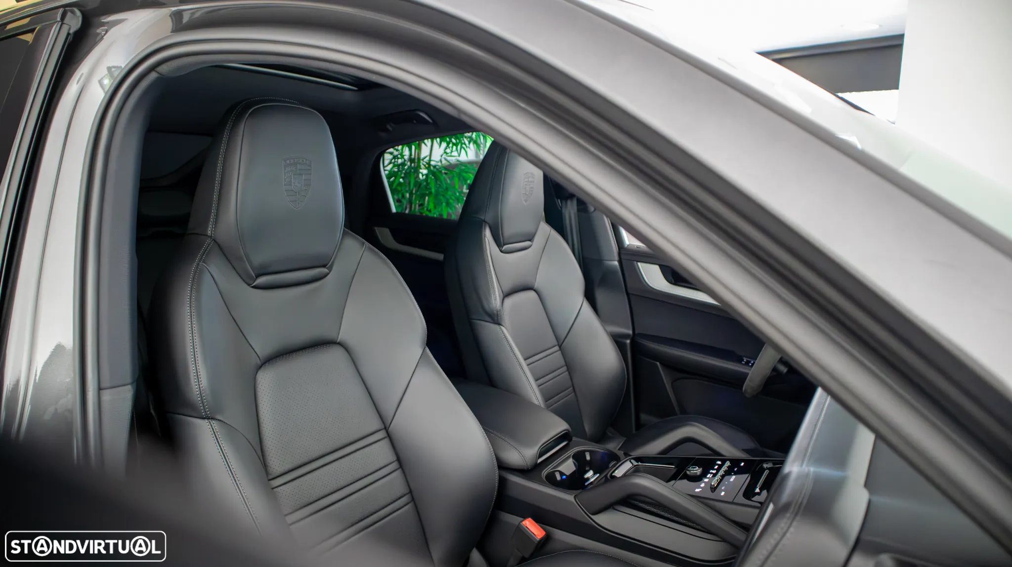 Porsche Cayenne Coupé E-Hybrid - 10