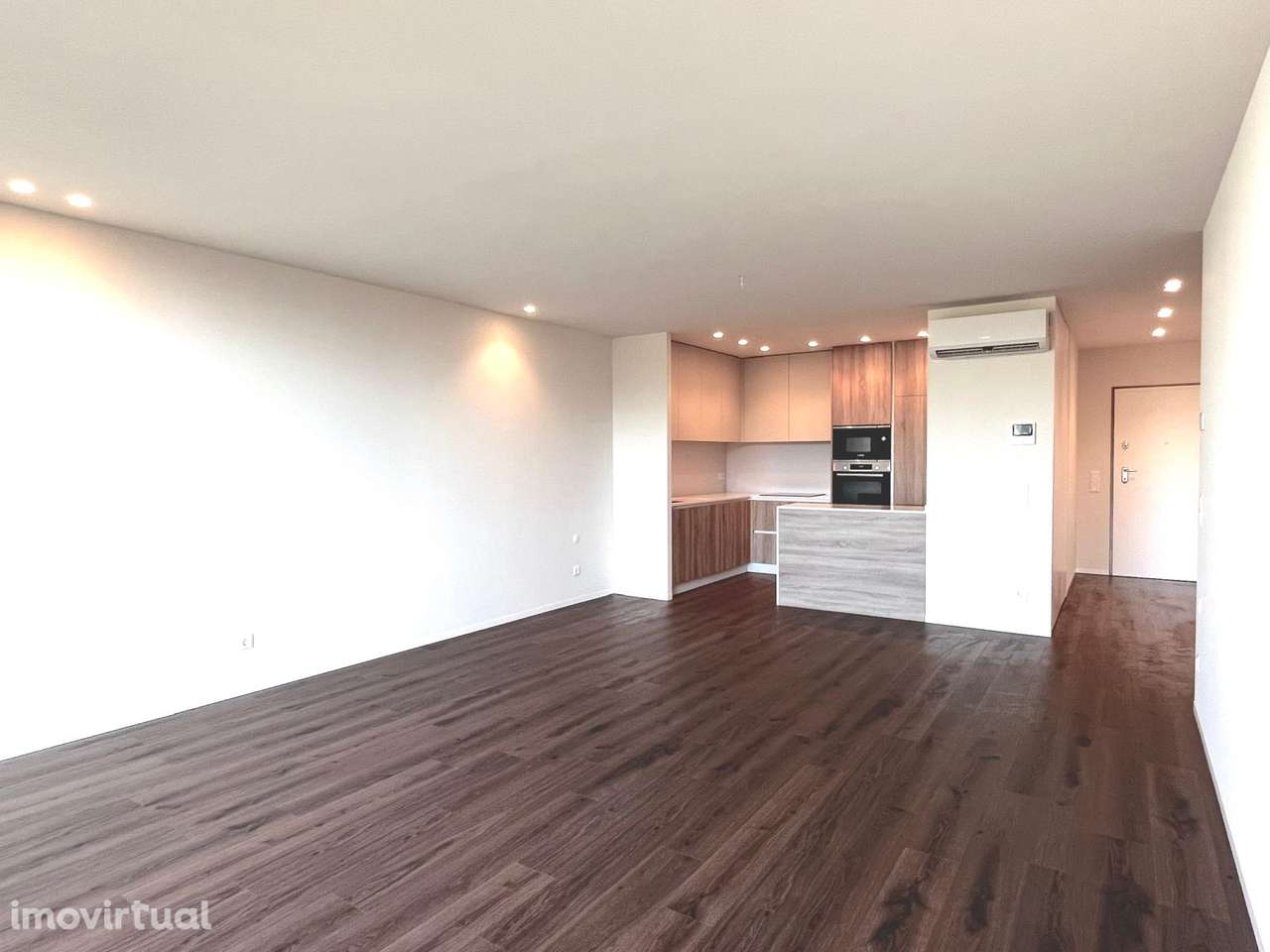 T1 PREMIUM 70M2 | VARANDA 13M2 | BOX 22,8M2 | QUINTA DO CRAVEL - Grande imagem: 2/39