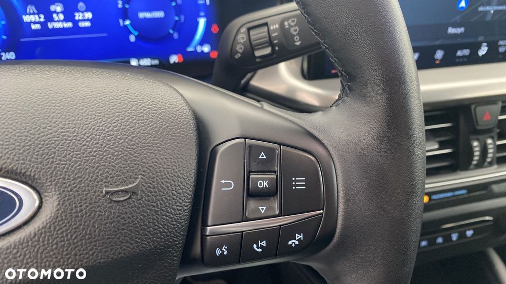 Ford Focus 1.0 EcoBoost mHEV Titanium X - 24