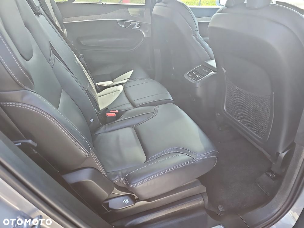 Volvo XC 90 B5 D AWD Ultimate Bright 7os - 23