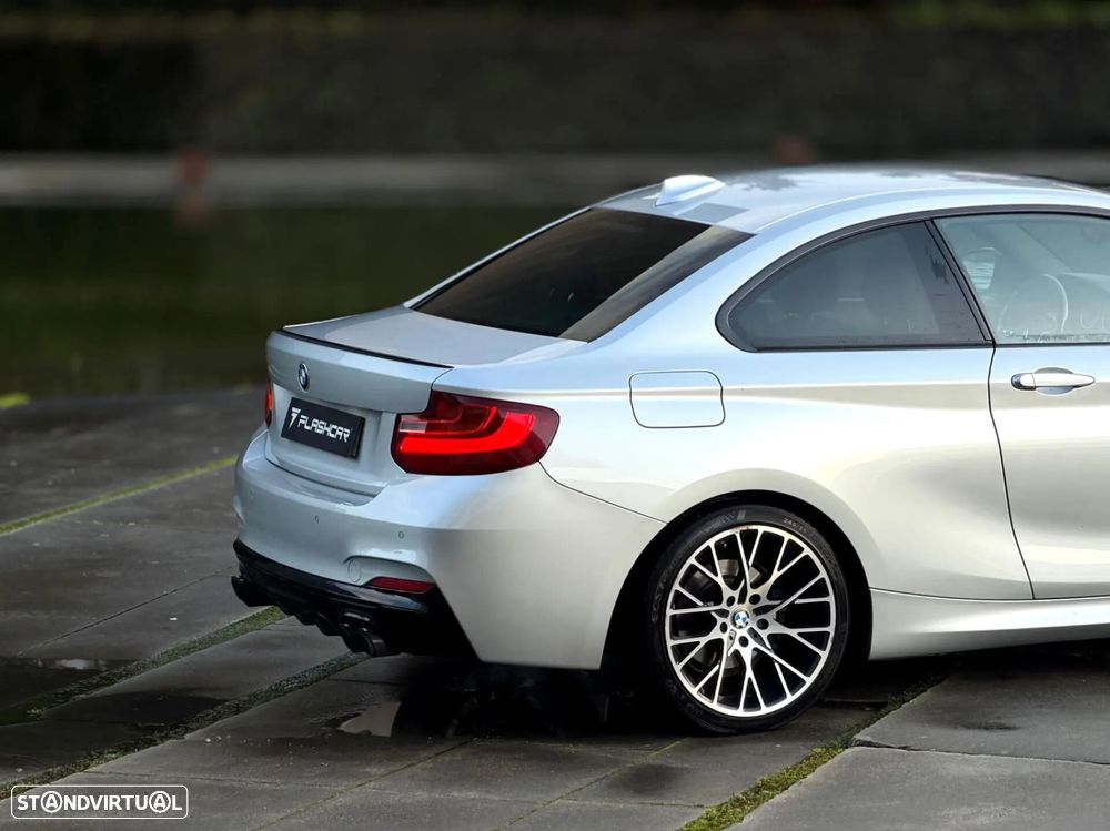 BMW 218 - 18