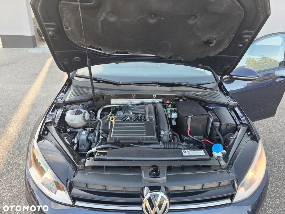 Volkswagen Golf VII 1.2 TSI BMT Trendline - 19