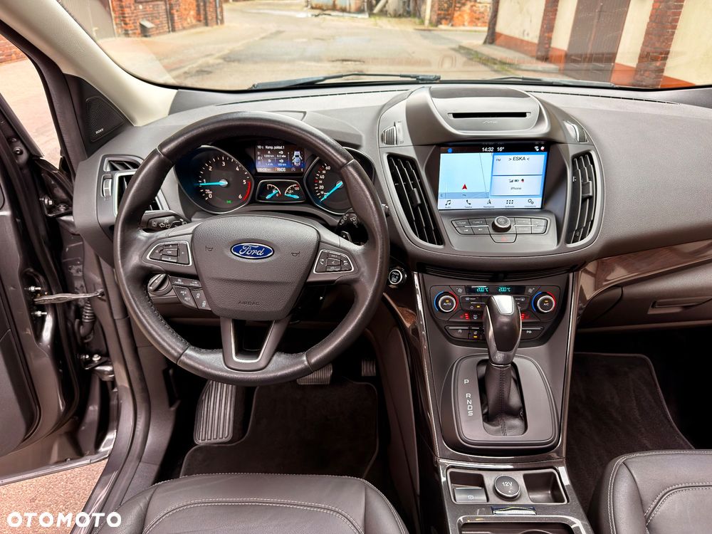 Ford Kuga 2.0 TDCi 4x4 Titanium - 24