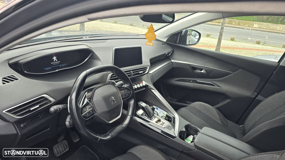 Peugeot 5008 - 5