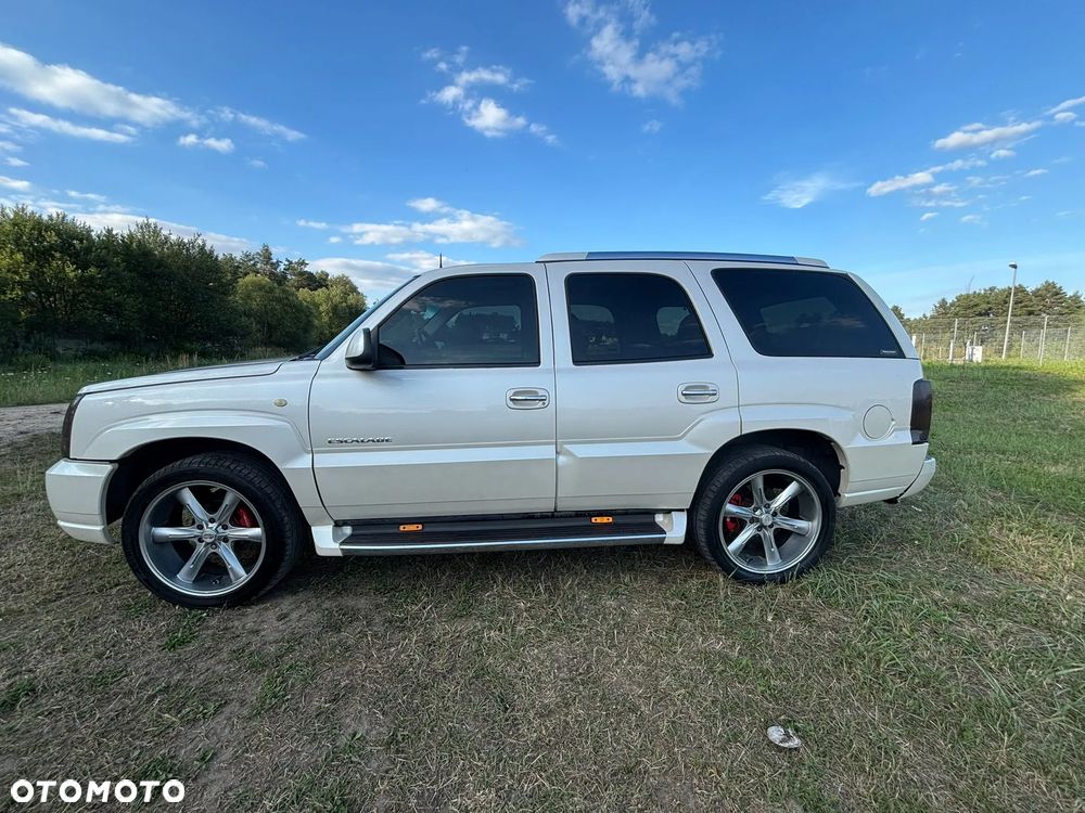 Cadillac Escalade 6.0 V8 - 21