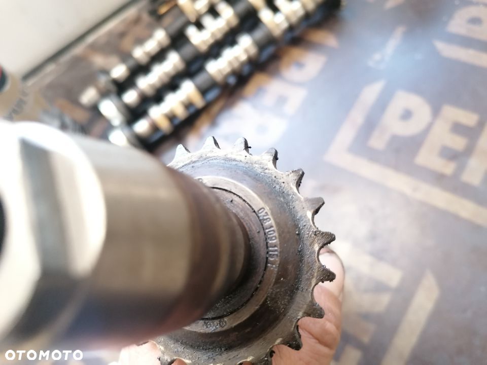 Wałek Rozrządu VAG 2.4 2.8 V6 078109115F 0781/2/4 - 8