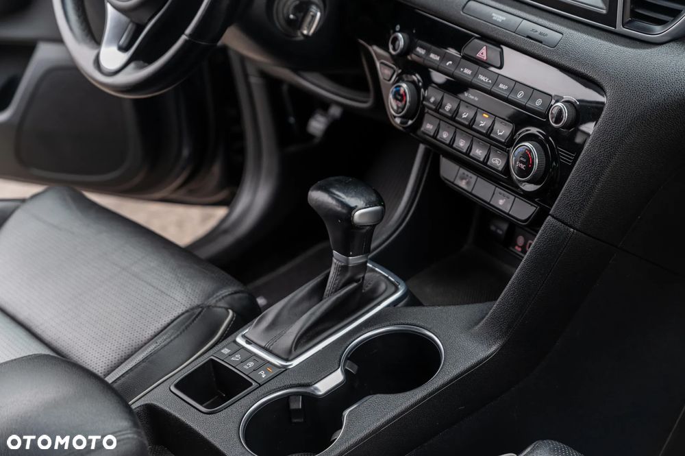 Kia Sportage 1.7 CRDI 2WD Vision - 25