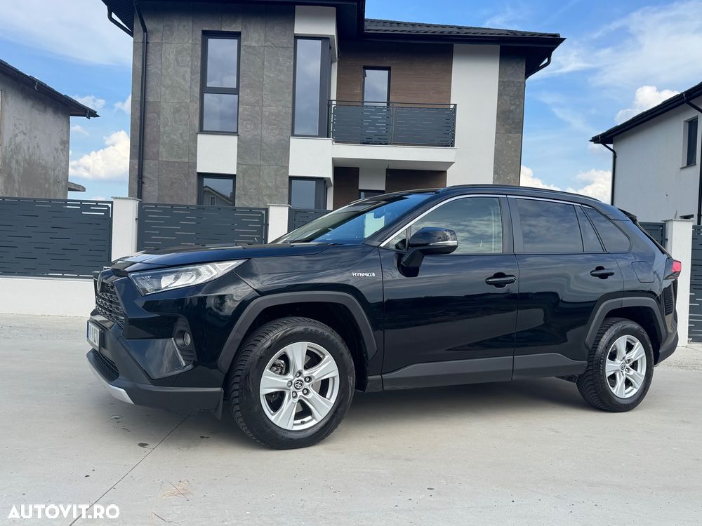 Toyota RAV4 - 6