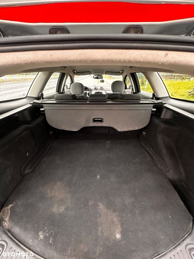 Ford Mondeo 1.8 TDCi Trend - 10