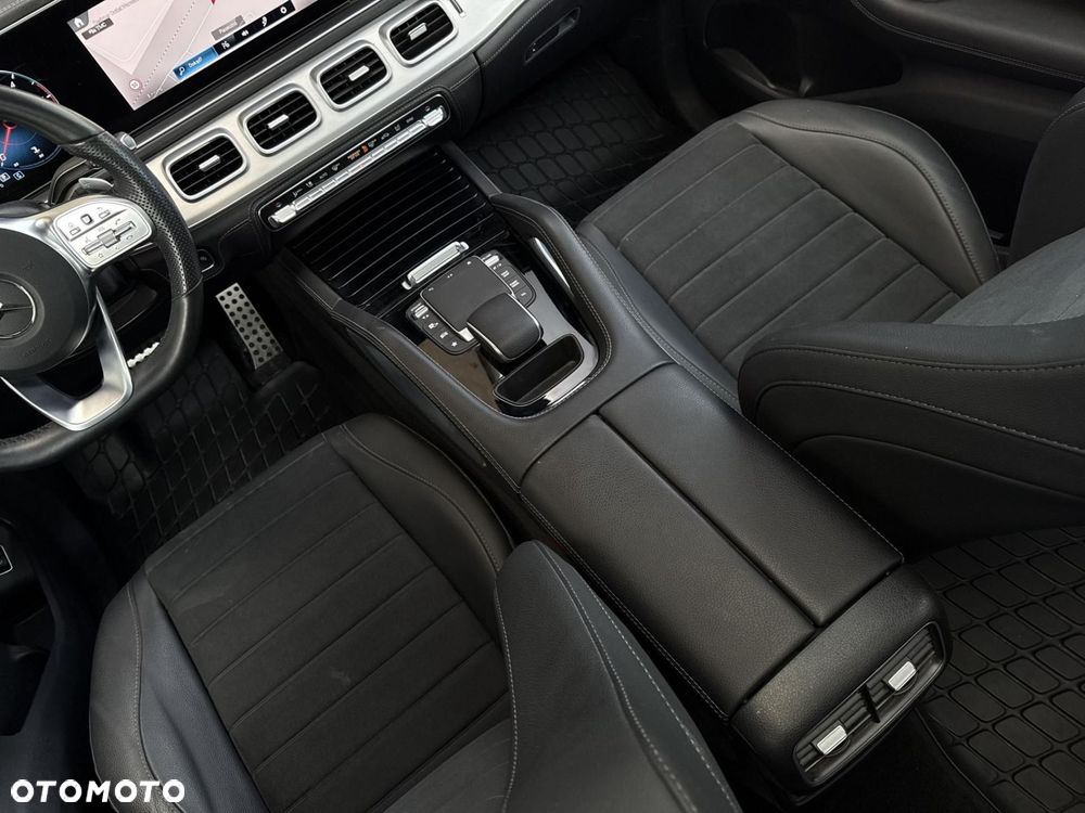 Mercedes-Benz GLE - 16