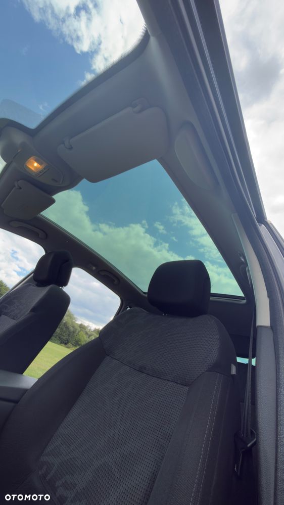 Peugeot 3008 2.0 HDi Premium - 8
