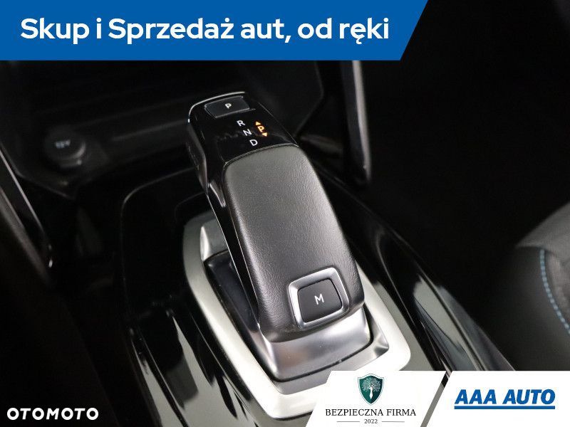 Peugeot 2008 - 15