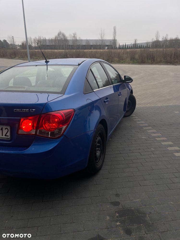Chevrolet Cruze 1.8 LT - 3