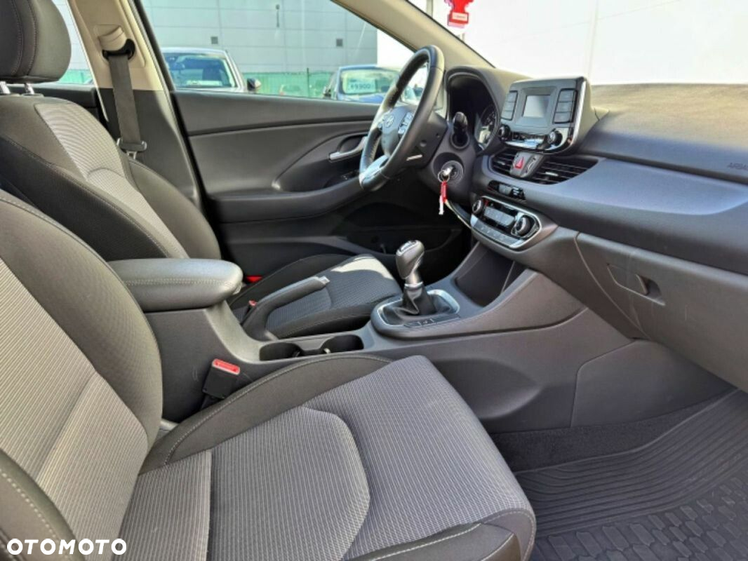 Hyundai i30 1.0 T-GDI Modern - 26