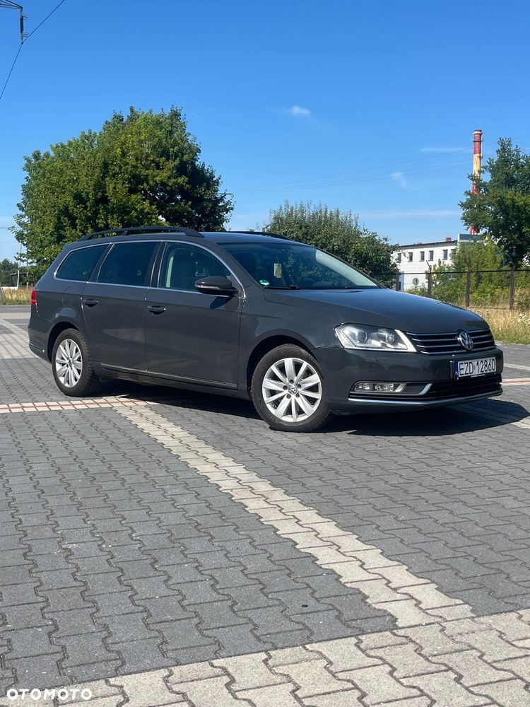 Volkswagen Passat 2.0 TDI DPF Trendline DSG - 20