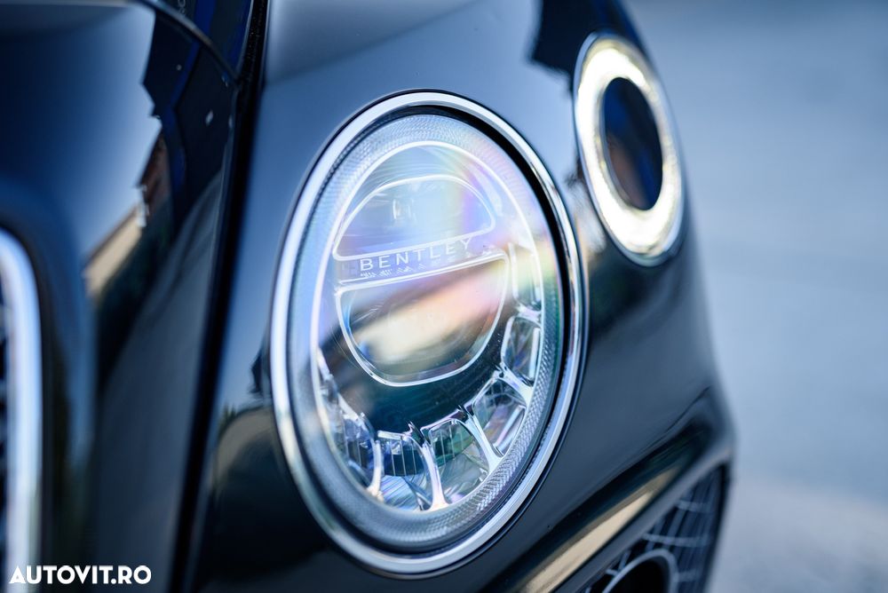 Bentley Bentayga - 3